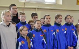 4-5 ноября 2025 года на базе Волковысской ДЮСШ №1 прошли областные соревнования по легкой атлетике "Осенние старты" среди юношей и девушек 2013 г.р. и моложе.