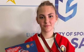 Белорусские самбисты успешно выступили на чемпионате Европы в Серби