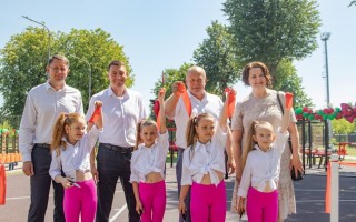 Новая спортивная инфраструктура в Мостах: универсальная площадка и поле для мини-футбола