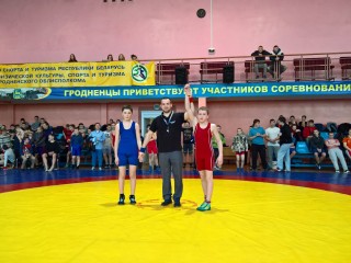 Более 150 спортсменов приняли участие в спартакиаде детско-юношеских спортивных школ Гродненской области по борьбе вольной.