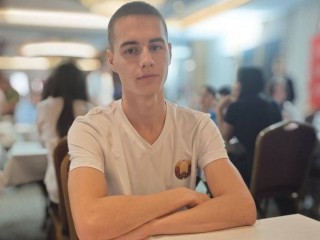 Артем Тихонов завоевал золото на этапе Кубка мира по шашкам-64