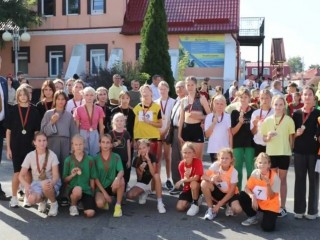 Легкоатлетический забег «Миля Желобовского» объединил более 250 участников в Дятлово